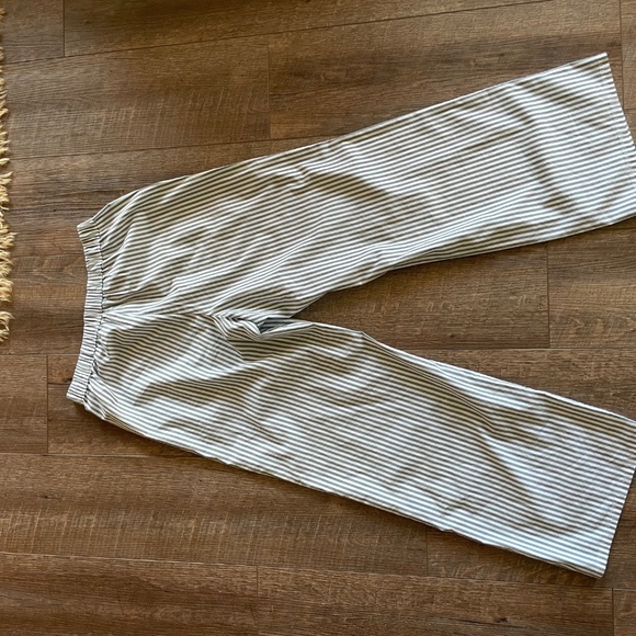 Hollister Striped Boxer Pants - Picture 3 of 4